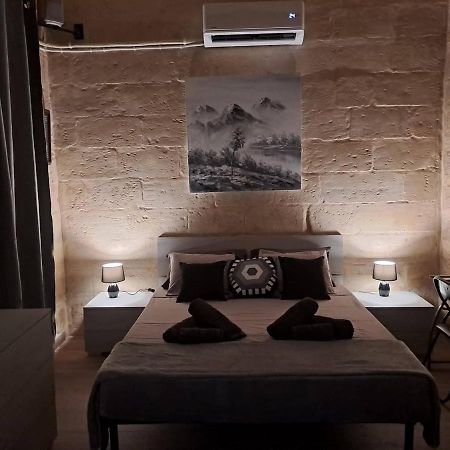 Lovely 1 Bedroom Apartment In The Heart Of فاليتا المظهر الخارجي الصورة