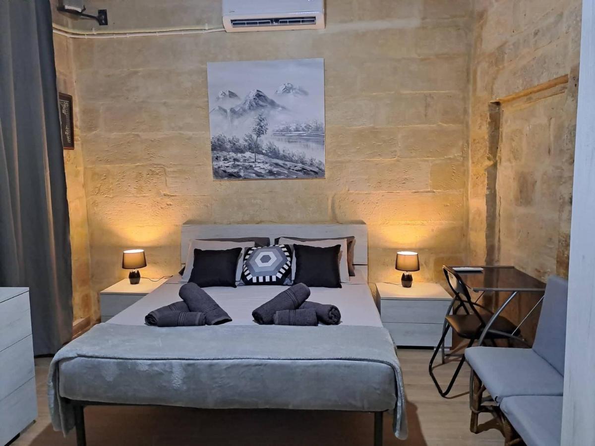 Lovely 1 Bedroom Apartment In The Heart Of فاليتا المظهر الخارجي الصورة