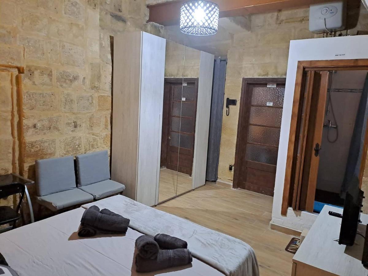 Lovely 1 Bedroom Apartment In The Heart Of فاليتا المظهر الخارجي الصورة